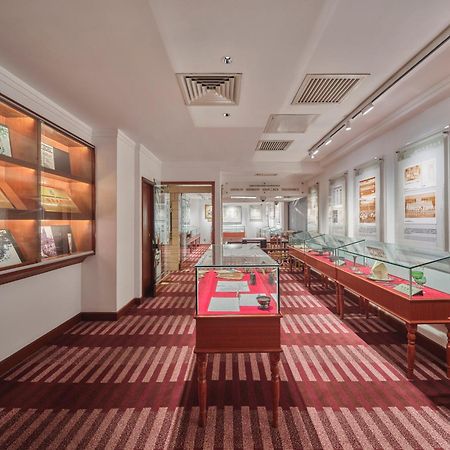 Jin Jiang Park Hotel Shanghai Exterior foto