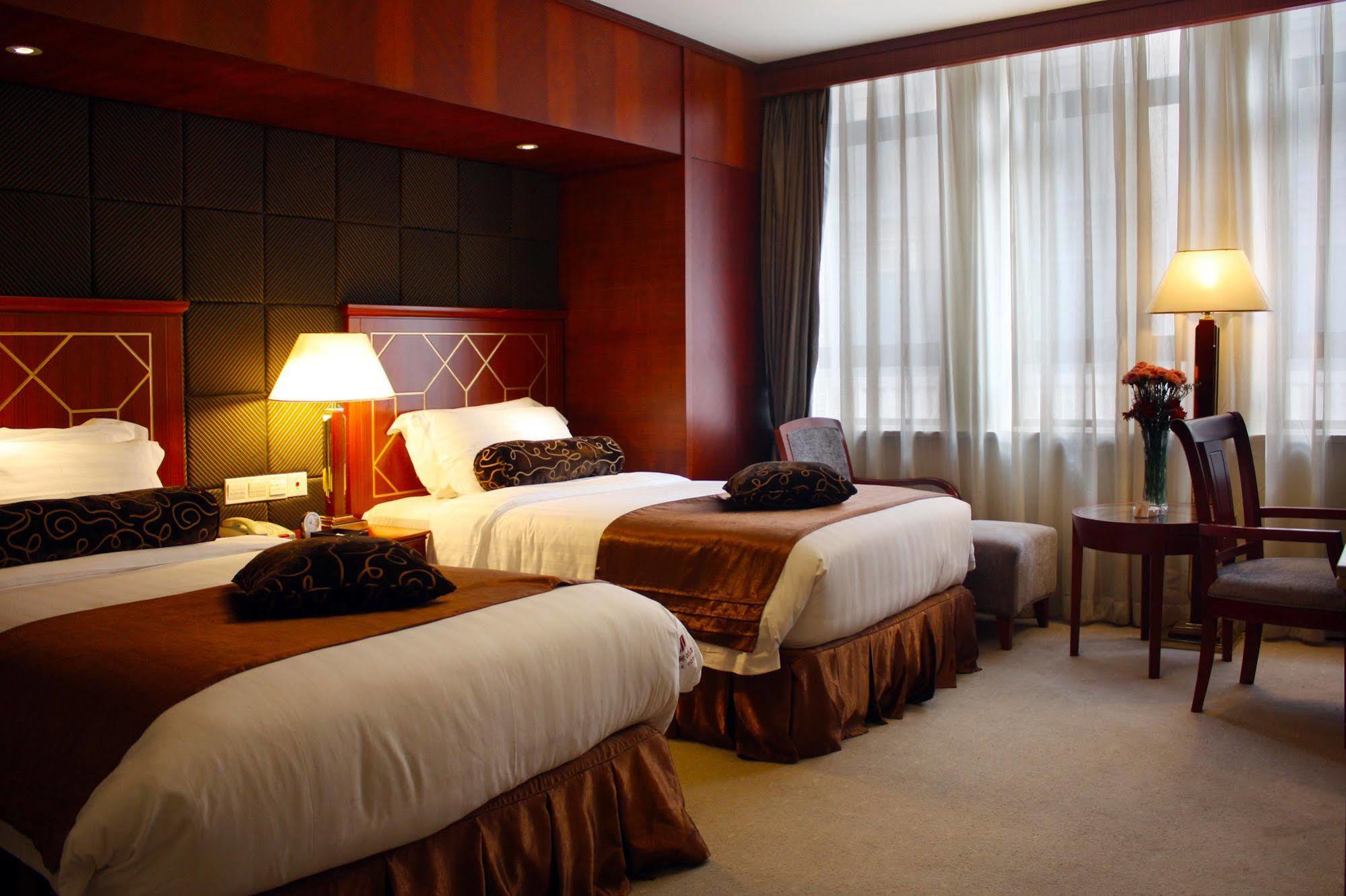 Jin Jiang Park Hotel Shanghai Exterior foto