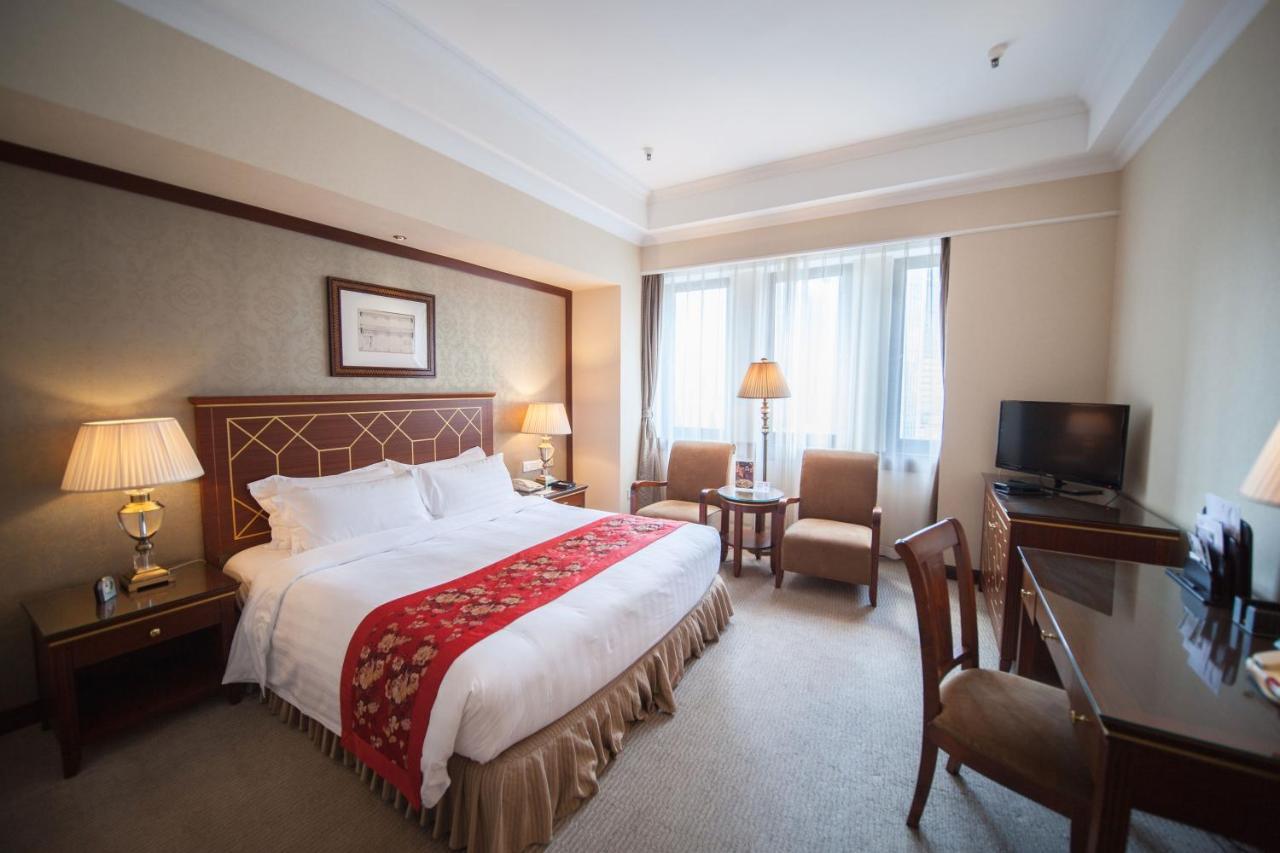 Jin Jiang Park Hotel Shanghai Exterior foto