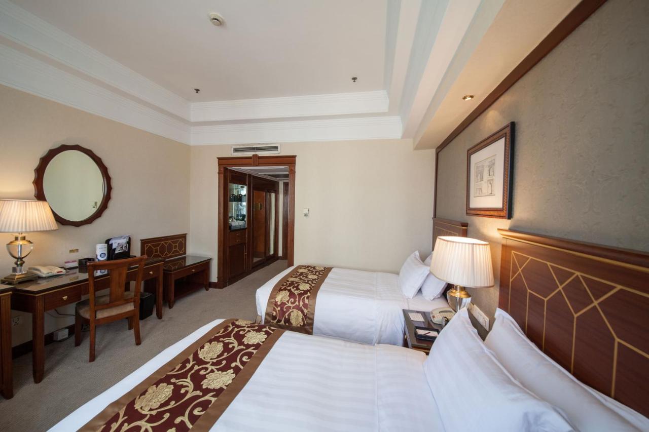 Jin Jiang Park Hotel Shanghai Exterior foto